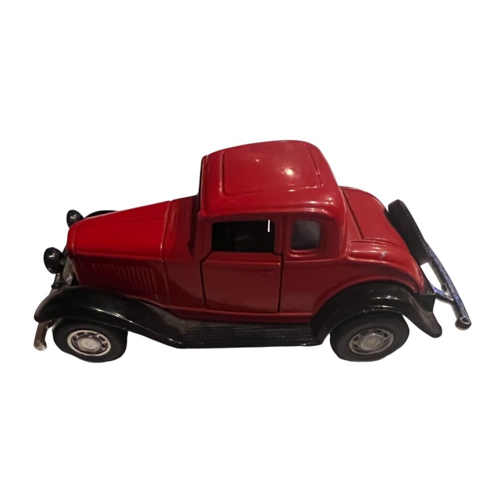 Vintage Yatming 1932 Ford Coupe Diecast Model Car No. 8501